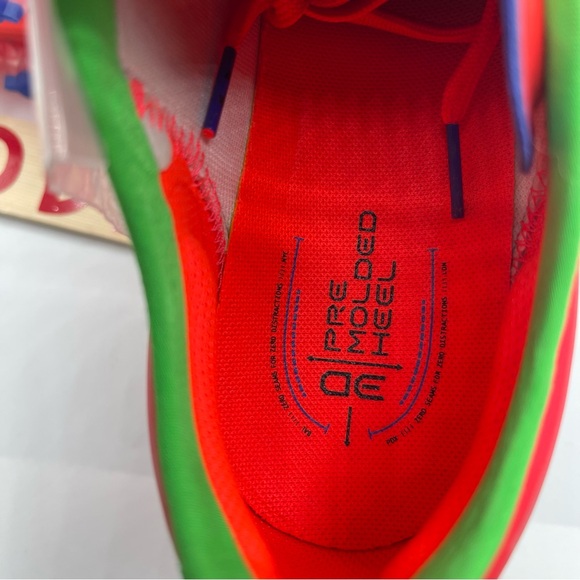 Under Armour Magnetico Elite 3 FG Soccer Beta Screen 3027160-600 Women’s Sz 8 - Picture 9 of 10